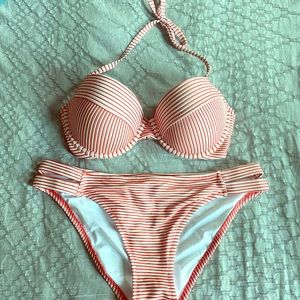 Shade and Shore Orangey/Red striped Bikini